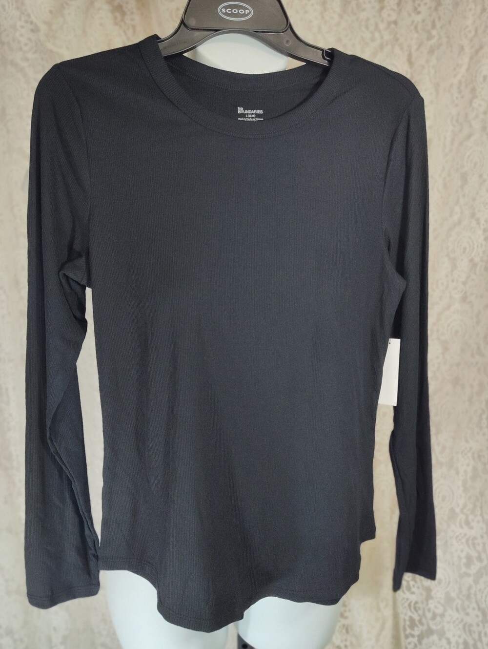 Rich Black Wardrobe Essentials Long-Sleeve Crewneck Top